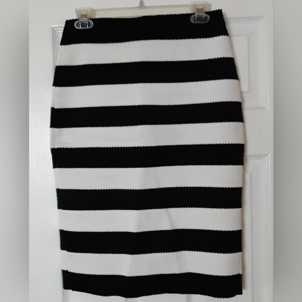 XS: EXPRESS Striped Pencil Skirt​